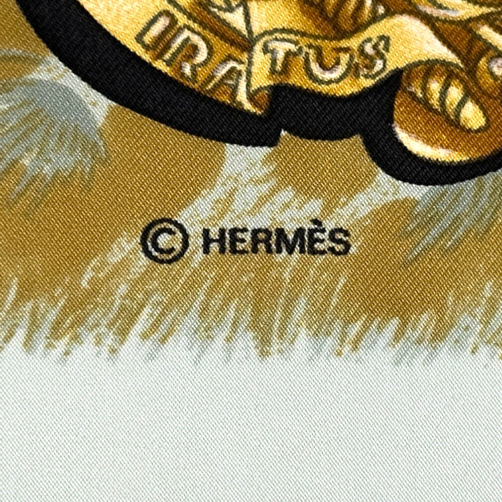 Hermes scarf/muffler, Carre 90, CASQUES et PLUMETS (Helmets without Faces), w... - Picture 3 of 6